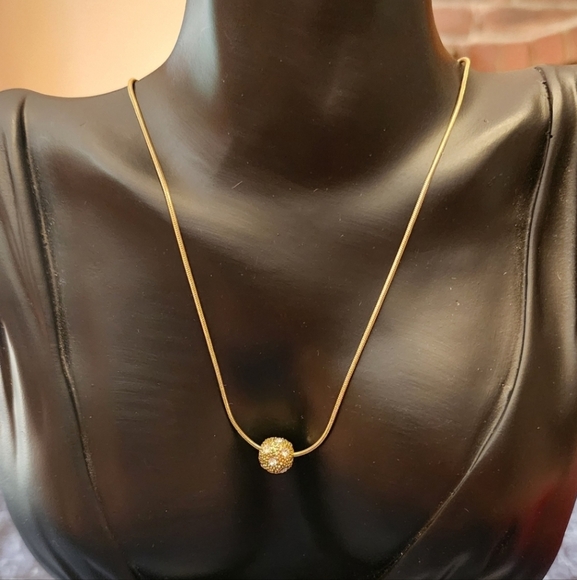 Vintage 70s Gold Filigree Crystal Ball Pendant Necklace – Signed RUNWAY Glam - Picture 6 of 8